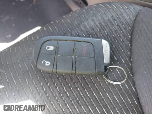 2012 Dodge Journey SXT z VIN 3C4PDCBB9CT394155, wystawiony jako IAAI lot #42570737 z przebiegiem 166 037 mil mil oraz . Historia ofert i sprzedaży dostępna na DreamBid. Obrazek 11.