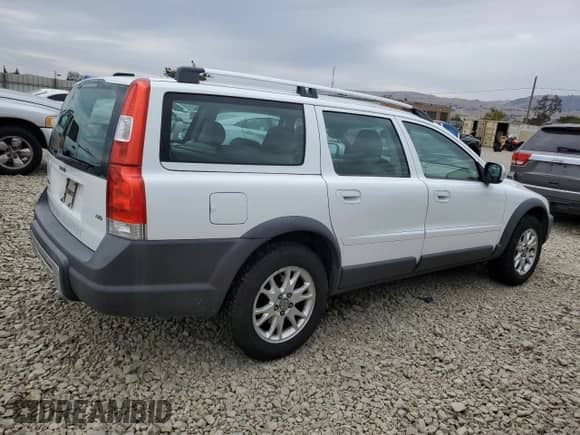 2007 Volvo XC70 z VIN YV4SZ592871260020, wystawiony jako Copart lot #81166235 z przebiegiem 319 085 mil mil oraz Czysty tytuł • Clean title. Historia ofert i sprzedaży dostępna na DreamBid. Obrazek 3.
