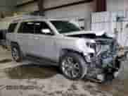 2018 Chevrolet Tahoe LT z VIN 1GNSKBKC6JR221726, wystawiony jako Copart lot #62547704 z przebiegiem 77 510 mil mil oraz Szkoda całkowita • Salvage title. Historia ofert i sprzedaży dostępna na DreamBid. Obrazek 4.