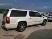 2011 Cadillac Escalade ESV Premium with VIN 1GYS3JEF8BR391622, listed as a Copart auction lot 54725035 with 220,696 mi miles and Clean title. Bid and sale history available at DreamBid. Image 3.