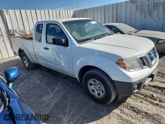 2013 Nissan Frontier S with VIN 1N6BD0CT1DN721727, listed as a Copart auction lot 82337655 with 195,281 mi miles and Salvage title. Bid and sale history available at DreamBid. Image 4.