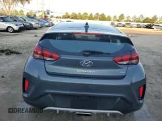 2020 Hyundai Veloster 2.0 z VIN KMHTG6AF5LU031820, wystawiony jako Copart lot #71741494 z przebiegiem 36 126 mil mil oraz Szkoda całkowita • Salvage title. Historia ofert i sprzedaży dostępna na DreamBid. Obrazek 6.