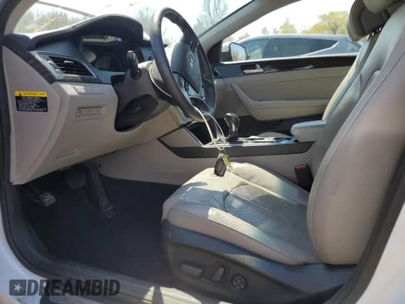 2015 Hyundai Sonata Sport с VIN 5NPE34AF9FH039088, выставлен на аукционе Copart как лот 54563855 с пробегом 116 765 миль миль и Чистый • Clean title. История ставок и продаж доступна на DreamBid. Изображение 7.