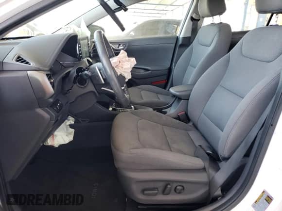 2020 Hyundai Ioniq SEL с VIN KMHC85LC7LU221855, выставлен на аукционе Copart как лот 67147745 с пробегом 45 776 миль миль и Списание • Salvage title. История ставок и продаж доступна на DreamBid. Изображение 7.