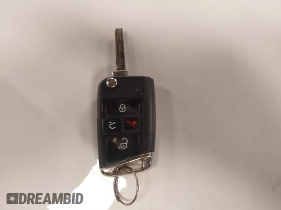 2021 Volkswagen Tiguan S with VIN 3VV0B7AX8MM019835, listed as a IAAI auction lot 41632843 with 35,357 mi miles and . Bid and sale history available at DreamBid. Image 11.