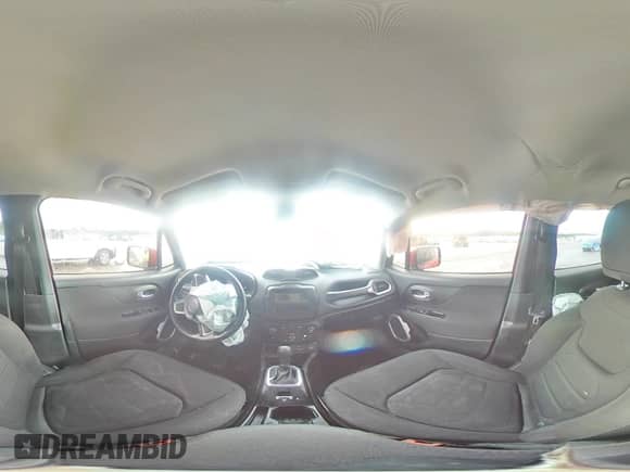 2018 Jeep Renegade Altitude with VIN ZACCJABB2JPG68733, listed as a Copart auction lot 67998775 with 155,471 mi miles and Salvage title. Bid and sale history available at DreamBid. Image 14.