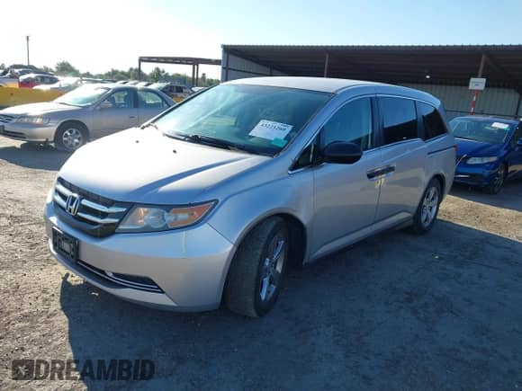 2014 Honda Odyssey LX с VIN 5FNRL5H22EB078211, выставлен на аукционе IAAI как лот 43221260 с пробегом 147 827 миль миль и . История ставок и продаж доступна на DreamBid. Изображение 2.