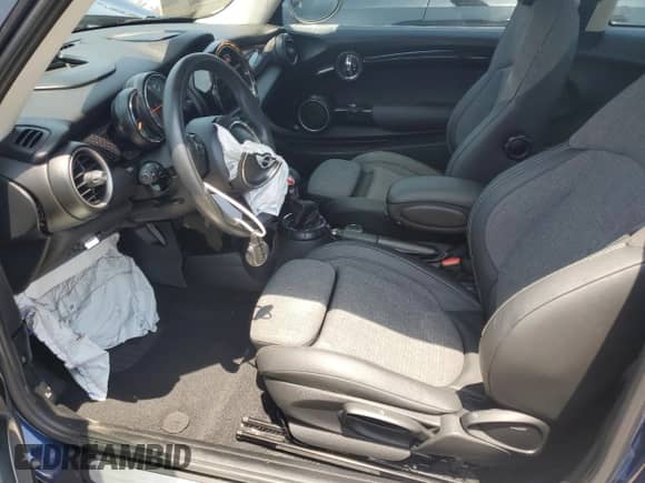 2015 MINI Hardtop S с VIN WMWXP7C54FT740648, выставлен на аукционе Copart как лот 55412595 с пробегом 51 810 миль миль и Списание • Salvage title. История ставок и продаж доступна на DreamBid. Изображение 7.