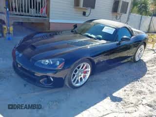 2005 Dodge Viper SRT-10 with VIN 1B3JZ65Z85V500374, listed as a IAAI auction lot 43543522 with 41,503 mi miles and . Bid and sale history available at DreamBid. Image 2.