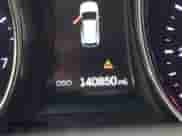 2016 Hyundai Santa Fe z VIN 5XYZUDLA5GG305912, wystawiony jako IAAI lot #42669257 z przebiegiem 140 850 mil mil oraz . Historia ofert i sprzedaży dostępna na DreamBid. Obrazek 15.