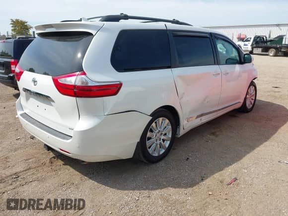2016 Toyota Sienna XLE with VIN 5TDYK3DC5GS708948, listed as a IAAI auction lot 43205001 with 45,924 mi miles and . Bid and sale history available at DreamBid. Image 4.