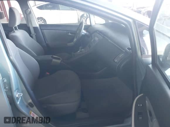 2015 Toyota Prius Four z VIN JTDKN3DU6F1961861, wystawiony jako IAAI lot #43326230 z przebiegiem 184 652 mil mil oraz . Historia ofert i sprzedaży dostępna na DreamBid. Obrazek 5.