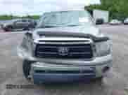 2012 Toyota Tundra z VIN 5TFRU5F14CX027982, wystawiony jako IAAI lot #42369647 z przebiegiem 169 286 mil mil oraz . Historia ofert i sprzedaży dostępna na DreamBid. Obrazek 12.