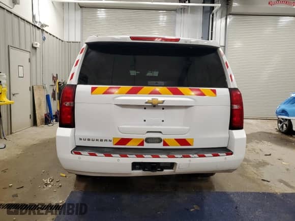 2020 Chevrolet Suburban LT z VIN 1GNSKHKC0LR268448, wystawiony jako Copart lot #71002325 z przebiegiem 190 317 mil mil oraz Czysty tytuł • Clean title. Historia ofert i sprzedaży dostępna na DreamBid. Obrazek 6.