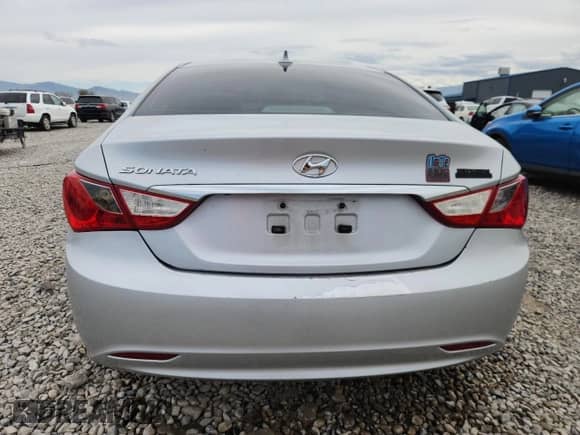 2012 Hyundai Sonata GLS z VIN 5NPEB4AC9CH349441, wystawiony jako Copart lot #80218215 z przebiegiem 235 834 mil mil oraz Szkoda całkowita • Salvage title. Historia ofert i sprzedaży dostępna na DreamBid. Obrazek 6.