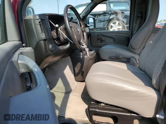 2008 Chevrolet City Express Cargo with VIN 1GBFG154X81192965, listed as a Copart auction lot 69887174 with 107,208 mi miles and Clean title. Bid and sale history available at DreamBid. Image 7.