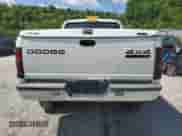 2001 Dodge 1500 z VIN 1B7HF16Y31S212952, wystawiony jako Copart lot #55523075 z przebiegiem Nie podano mil oraz Szkoda całkowita • Salvage title. Historia ofert i sprzedaży dostępna na DreamBid. Obrazek 6.