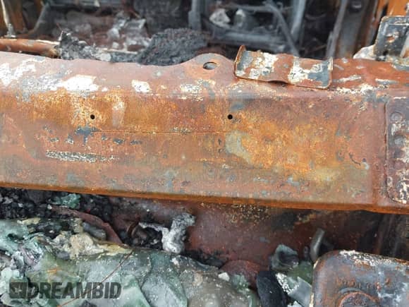 2015 Chevrolet Colorado 2WD WT z VIN 1GCHSAEAXF1246108, wystawiony jako IAAI lot #42447969 z przebiegiem Nie podano mil oraz . Historia ofert i sprzedaży dostępna na DreamBid. Obrazek 9.