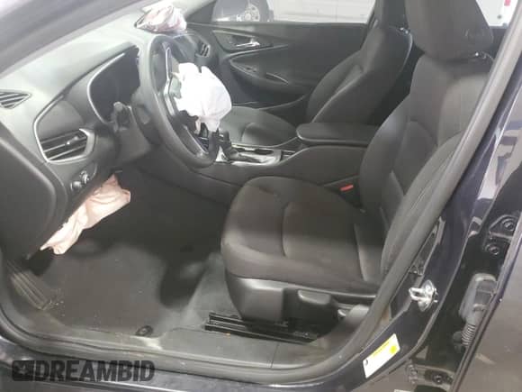 2022 Chevrolet Malibu LS with VIN 1G1ZB5ST2NF198177, listed as a Copart auction lot 68137745 with 33,675 mi miles and Salvage title. Bid and sale history available at DreamBid. Image 7.