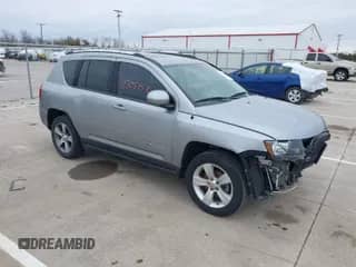 2016 Jeep Compass High Altitude with VIN 1C4NJCEA9GD719949, listed as a IAAI auction lot 41705152 with 97,038 mi miles and . Bid and sale history available at DreamBid. Image 1.