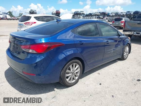 2015 Hyundai Elantra SE with VIN 5NPDH4AEXFH633516, listed as a IAAI auction lot 43054705 with 104,836 mi miles and . Bid and sale history available at DreamBid. Image 4.