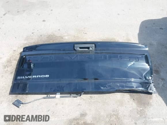 2020 Chevrolet Silverado 1500 LT with VIN 1GCUYDED1LZ102064, listed as a IAAI auction lot 42368487 with 38,378 mi miles and . Bid and sale history available at DreamBid. Image 12.