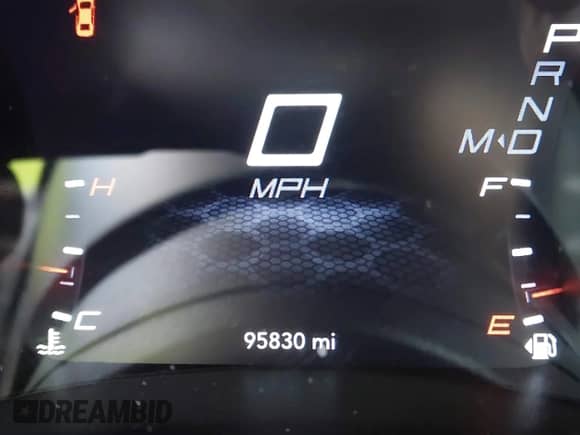 2019 Dodge Charger SXT z VIN 2C3CDXBG2KH680703, wystawiony jako IAAI lot #43356501 z przebiegiem 95 830 mil mil oraz . Historia ofert i sprzedaży dostępna na DreamBid. Obrazek 16.