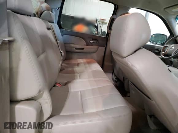 2013 Chevrolet Silverado 1500 LTZ с VIN 3GCPKTE24DG204077, выставлен на аукционе Copart как лот 87686625 с пробегом 214 161 миль миль и Списание • Salvage title. История ставок и продаж доступна на DreamBid. Изображение 10.