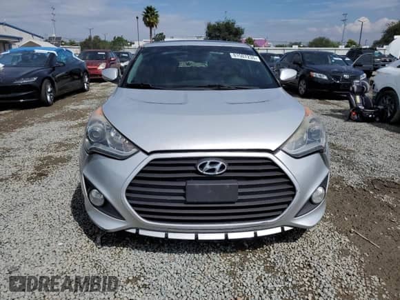 2013 Hyundai Veloster Turbo с VIN KMHTC6AE7DU173199, выставлен на аукционе Copart как лот 81507235 с пробегом 134 071 миль миль и Списание • Salvage title. История ставок и продаж доступна на DreamBid. Изображение 5.