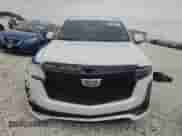 2023 Cadillac Escalade RWD Sport Platinum с VIN 1GYS3GKLXPR495615, выставлен на аукционе Copart как лот 87483964 с пробегом 14 214 миль миль и Списание • Salvage title. История ставок и продаж доступна на DreamBid. Изображение 5.