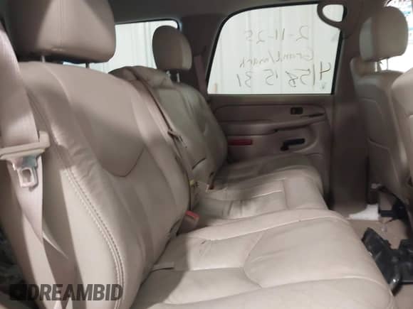 2004 Chevrolet Tahoe Z71 with VIN 1GNEK13Z14R191663, listed as a IAAI auction lot 41581531 with 221,689 mi miles and . Bid and sale history available at DreamBid. Image 8.