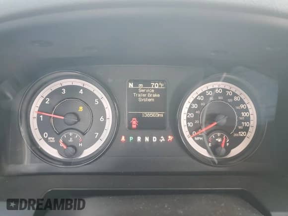 2018 Ram 1500 Harvest z VIN 1C6RR7TT1JS107311, wystawiony jako Copart lot #69504425 z przebiegiem 138 569 mil mil oraz Szkoda całkowita • Salvage title. Historia ofert i sprzedaży dostępna na DreamBid. Obrazek 9.