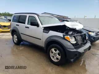2007 Dodge Nitro SXT с VIN 1D8GU28K47W619682, выставлен на аукционе Copart как лот 66912964 с пробегом 197 267 миль миль и Списание • Salvage title. История ставок и продаж доступна на DreamBid. Изображение 4.