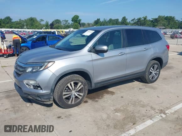2017 Honda Pilot EX-L with VIN 5FNYF6H77HB069321, listed as a IAAI auction lot 42880282 with 110,987 mi miles and . Bid and sale history available at DreamBid. Image 17.