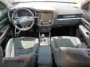 2020 Mitsubishi Outlander SE с VIN JA4AD3A38LZ003760, выставлен на аукционе Copart как лот 70720585 с пробегом 136 244 миль миль и Списание • Salvage title. История ставок и продаж доступна на DreamBid. Изображение 8.