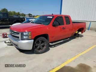2013 Chevrolet Silverado 1500 LT with VIN 1GCRCSE02DZ377725, listed as a Copart auction lot 80546605 with 222,412 mi miles and Salvage title. Bid and sale history available at DreamBid. Image 1.