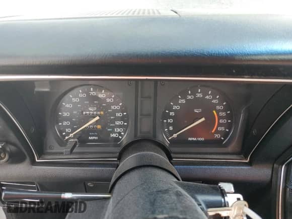 1978 Chevrolet Corvette с VIN 1Z87L8S424745, выставлен на аукционе Copart как лот 77159664 с пробегом 45 288 миль миль и Списание • Salvage title. История ставок и продаж доступна на DreamBid. Изображение 9.