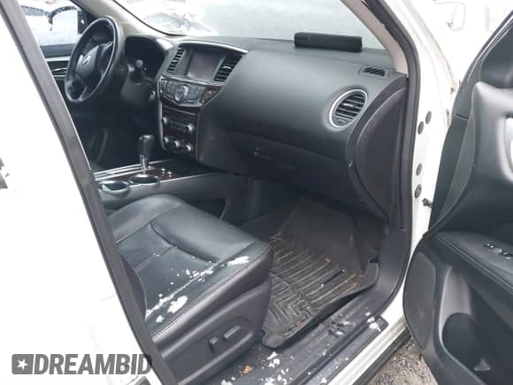 2013 Nissan Pathfinder SL with VIN 5N1AR2MN8DC680113, listed as a IAAI auction lot 41501718 with 188,189 mi miles and . Bid and sale history available at DreamBid. Image 5.
