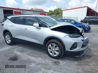 2020 Chevrolet Blazer LT с VIN 3GNKBCR43LS656501, выставлен на аукционе IAAI как лот 43109505 с пробегом 45 732 миль миль и . История ставок и продаж доступна на DreamBid. Изображение 1.