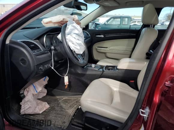 2018 Chrysler 300 Touring with VIN 2C3CCARG6JH234302, listed as a Copart auction lot 44906955 with 37,916 mi miles and Salvage title. Bid and sale history available at DreamBid. Image 7.