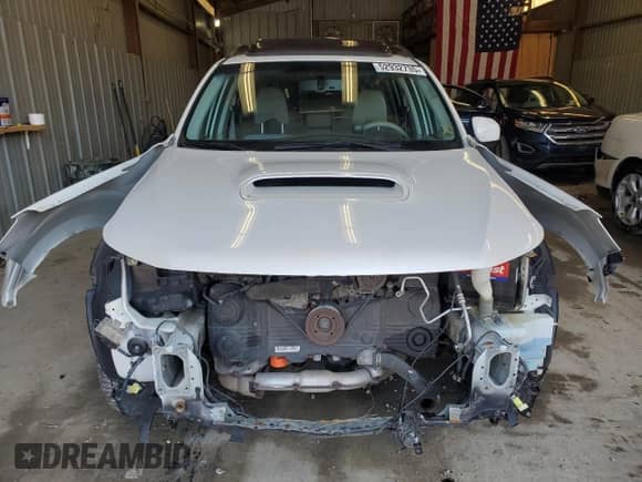 2012 Subaru Forester XT Premium z VIN JF2SHGAC0CH401851, wystawiony jako Copart lot #52932735 z przebiegiem 117 321 mil mil oraz Szkoda całkowita • Salvage title. Historia ofert i sprzedaży dostępna na DreamBid. Obrazek 5.