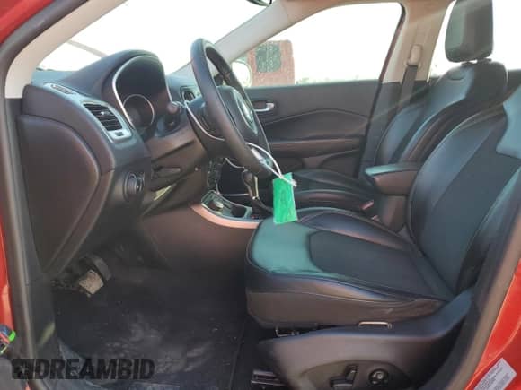 2017 Jeep Compass Latitude с VIN 3C4NJDBB9HT640294, выставлен на аукционе Copart как лот 87308905 с пробегом 102 308 миль миль и Списание • Salvage title. История ставок и продаж доступна на DreamBid. Изображение 7.