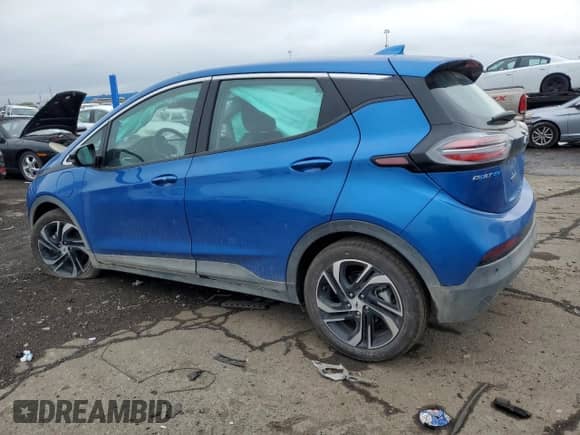 2023 Chevrolet Bolt EV 2LT z VIN 1G1FX6S07P4155789, wystawiony jako Copart lot #69790773 z przebiegiem 5 305 mil mil oraz . Historia ofert i sprzedaży dostępna na DreamBid. Obrazek 2.