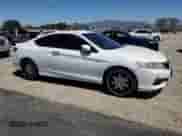 2016 Honda Accord LX-S z VIN 1HGCT1B40GA008308, wystawiony jako Copart lot #52570395 z przebiegiem 139 584 mil mil oraz Szkoda całkowita • Salvage title. Historia ofert i sprzedaży dostępna na DreamBid. Obrazek 4.