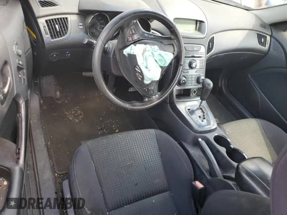 2011 Hyundai Genesis Coupe R-Spec с VIN KMHHT6KD8BU064467, выставлен на аукционе Copart как лот 72417114 с пробегом Не указан миль и Списание • Salvage title. История ставок и продаж доступна на DreamBid. Изображение 8.