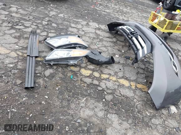 2015 Honda Odyssey Touring Elite с VIN 5FNRL5H99FB037265, выставлен на аукционе IAAI как лот 43382890 с пробегом 96 182 миль миль и . История ставок и продаж доступна на DreamBid. Изображение 18.