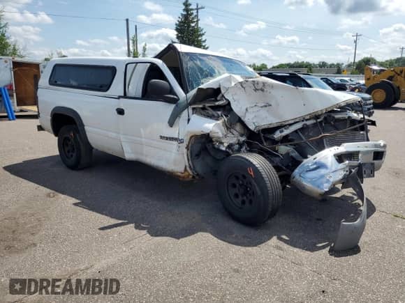 1998 Dodge 2500 с VIN 3B7KC26Z7WM247944, выставлен на аукционе Copart как лот 66708475 с пробегом Не указан миль и Списание • Salvage title. История ставок и продаж доступна на DreamBid. Изображение 4.