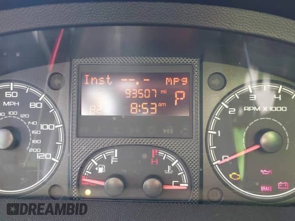 2016 Ram ProMaster Cargo with VIN 3C6TRVCG4GE129697, listed as a IAAI auction lot 43243360 with 93,507 mi miles and . Bid and sale history available at DreamBid. Image 7.