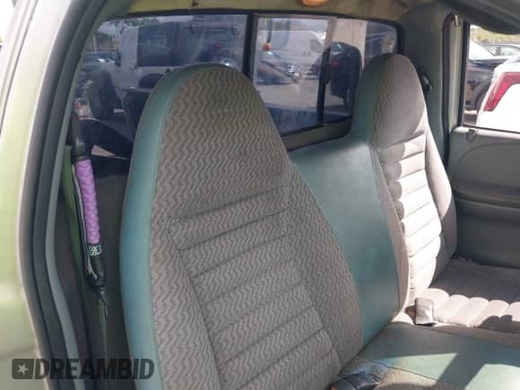 1997 Dodge Dakota с VIN 1B7FL26X7VS252440, выставлен на аукционе IAAI как лот 41572286 с пробегом Не указан миль и . История ставок и продаж доступна на DreamBid. Изображение 8.