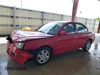 2005 Hyundai Elantra GLS z VIN KMHDN46D15U183148, wystawiony jako Copart lot #70007694 z przebiegiem 58 176 mil mil oraz Szkoda całkowita • Salvage title. Historia ofert i sprzedaży dostępna na DreamBid. Obrazek 1.